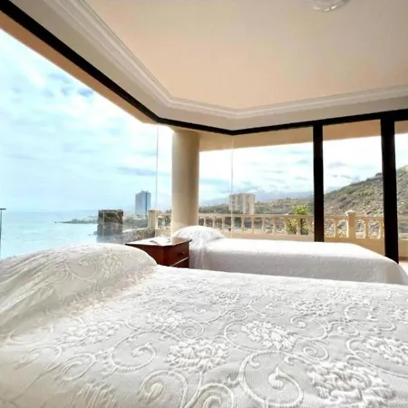 Appartement Three Bedrooms With Sea View,heated Pool In Winter, First Line Of The Atlantic Ocean *