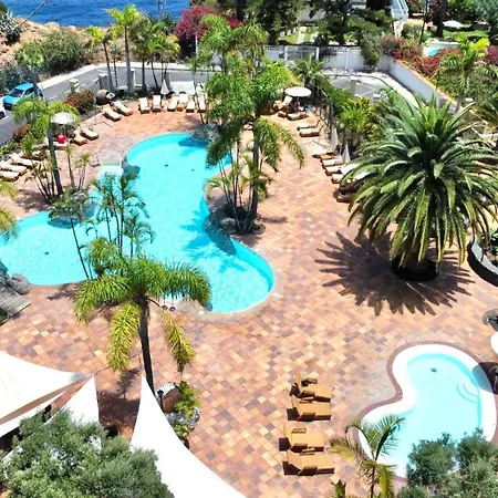 Appartement Three Bedrooms With Sea View,heated Pool In Winter, First Line Of The Atlantic Ocean *
