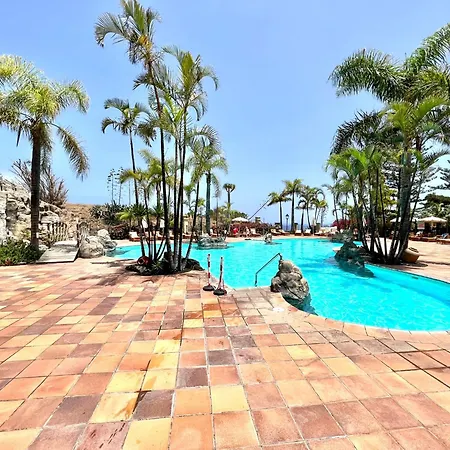 Three Bedrooms With Sea View,heated Pool In Winter, First Line Of The Atlantic Ocean Appartement